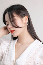 Load image into Gallery viewer, Nighttide Jewelry Wire Wrap Earrings EXZ936
